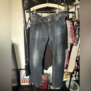 Rock Revival Jeans 33